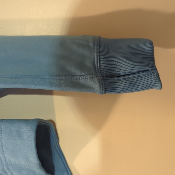 Nike Dri-fit blue running active zip top, reflective, hoodie, Medium, back pocke - Picture 4 of 7